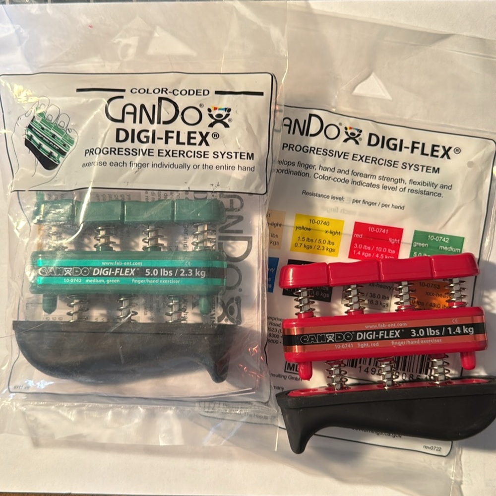 CanDo Digi-Flex Hand and Finger Exerciser Red and Green